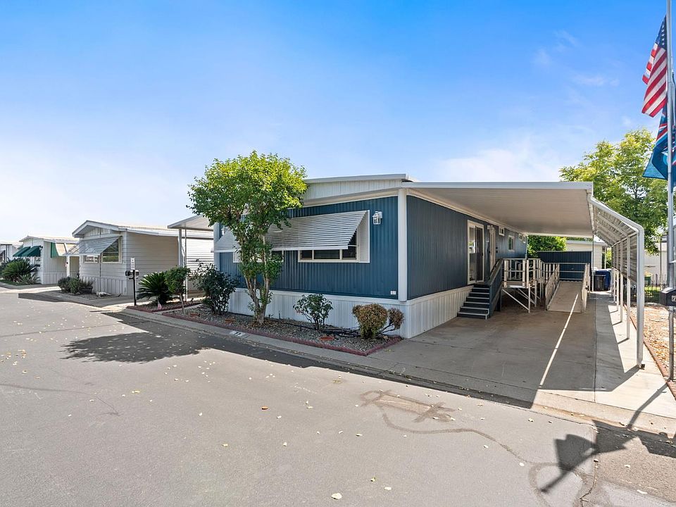 1st image of 1001 Sylmar Ave Space 77