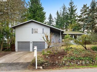 1010 Marylhurst Dr, West Linn, OR 97068