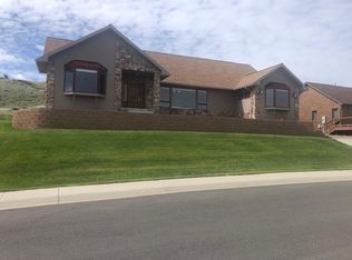 514 Olive Glenn Dr, Cody, WY 82414