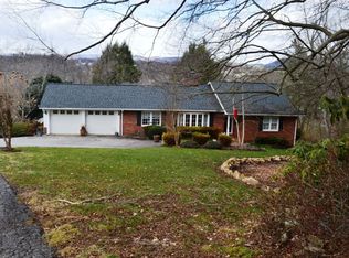 806 Jenednell Ct, Lenoir, NC 28645