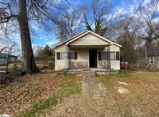 103 Mason St, Clinton, SC 29325