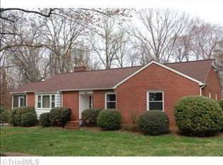 1207 Marlborough Ln, Winston Salem, NC 27105
