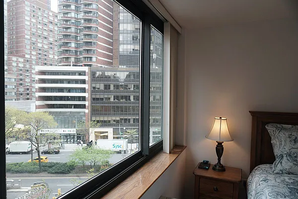 Rented by Renetta Real Estate | media 15