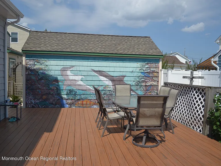 15 Ortley Ave — Photo 39