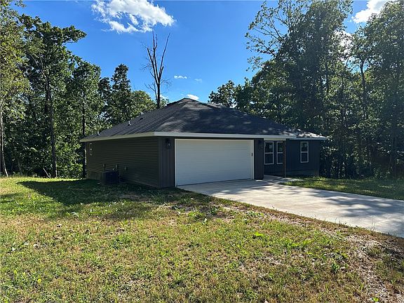 2nd image of 5 Kilbernie Ln