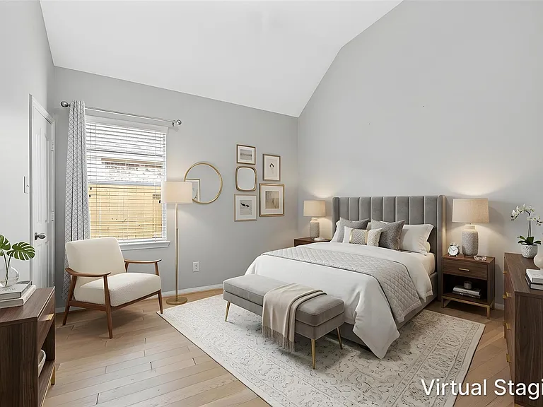 9906 Taylor Springs Ln — Photo 21