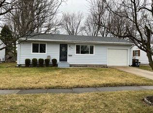 1101 Garfield Dr, Rochelle, IL 61068