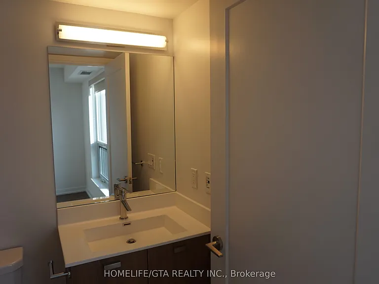275 Village Green Sq #1522 — Photo 26