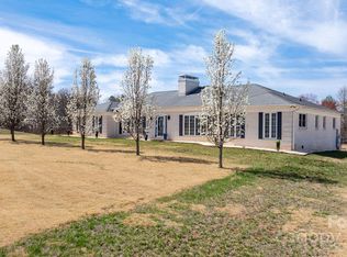 2136 Tomlinson Loop, Connelly Springs, NC 28612