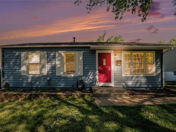 305 E 3rd Dr S, Independence, MO 64050