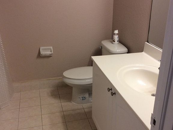 4th image of 2551 SE 16th Ter Unit 209