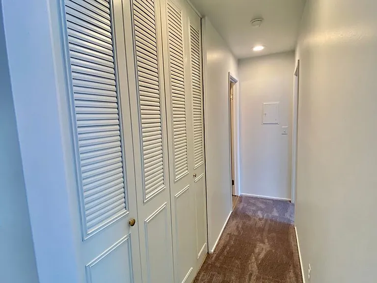 504 Saint Johns St — Photo 23
