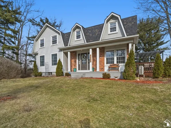 3640 W Erie Rd, Temperance, MI 48182