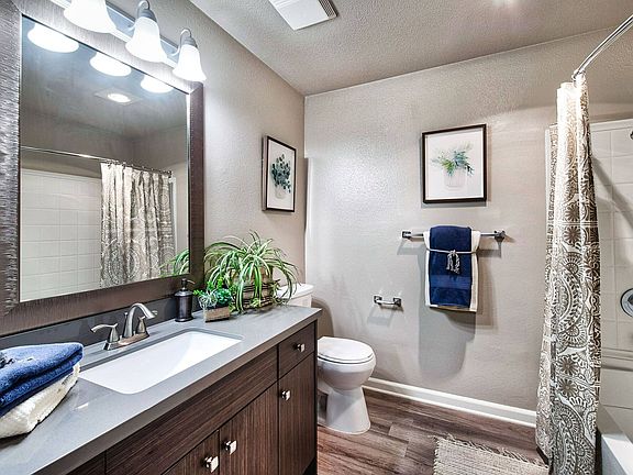 Secondary Bathroom