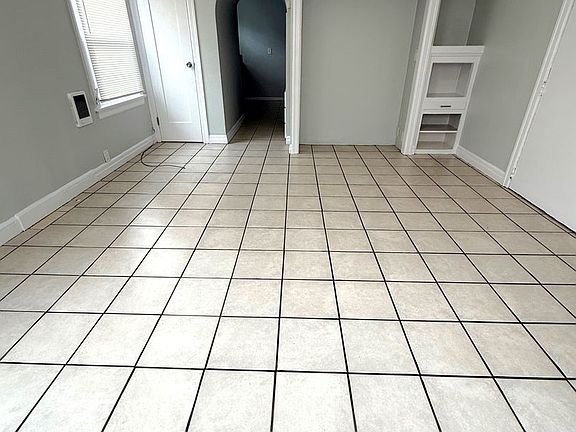 4th image of 1483 Atlantic Ave APT 1