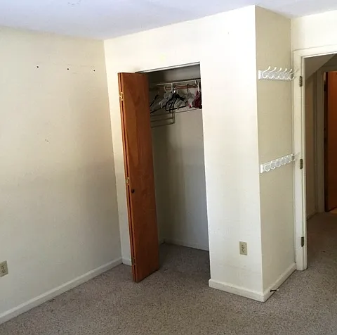 18 Valley View Ln — Photo 4