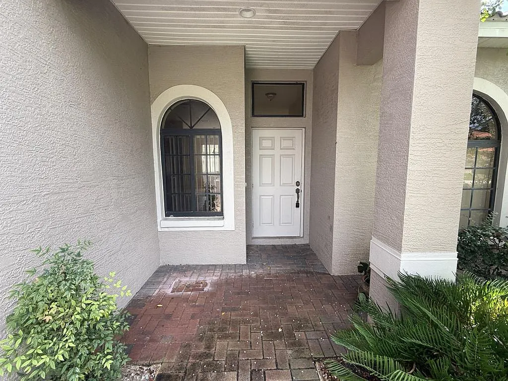 439 Caraway Dr — Photo 2