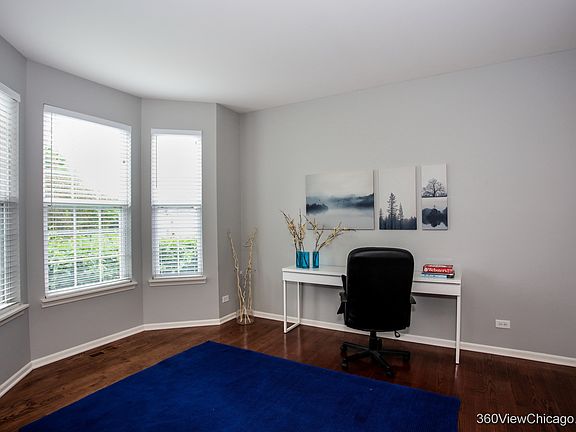 4th image of 1815 Northwood Ln