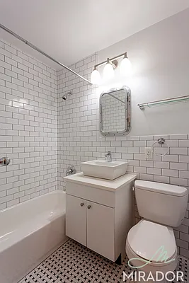 Rented by Mirador Real Estate | media 11