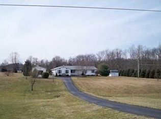 120 Canyon Villa Ct, Hebron, OH 43025