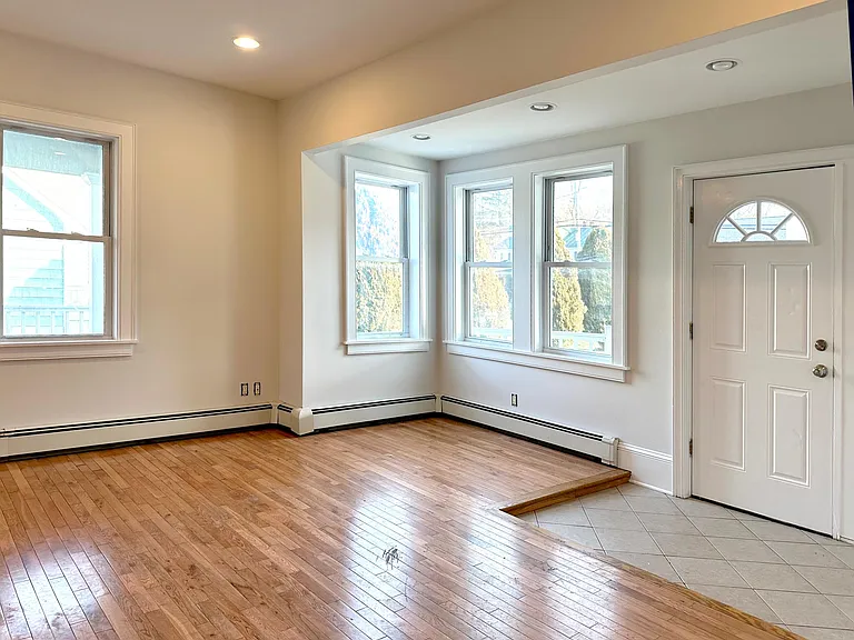 3661 Pleasant Ridge Rd #B — Photo 6
