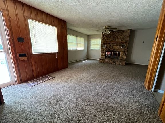 4th image of 1734 Avenue D