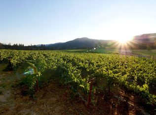 175 Quail Ln, Grants Pass, OR 97526