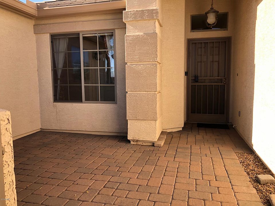 1st image of 15538 N 164th Ln