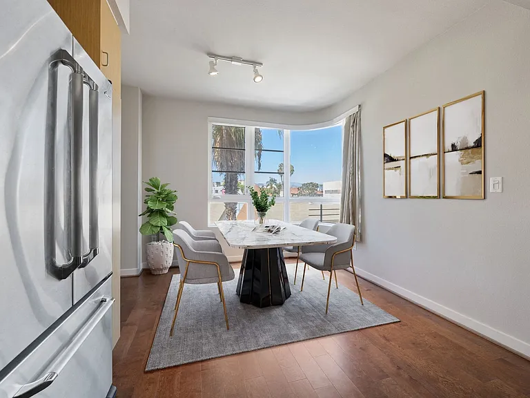 Ample space to work remotely, relax with a book or entertain.