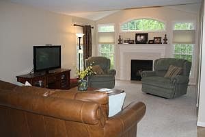2nd image of 6724 Sunningdale Dr