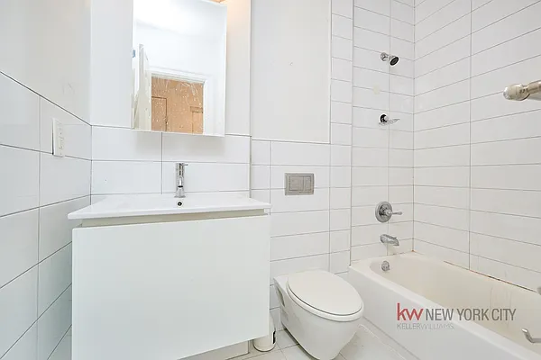 Rented by Keller Williams NYC | media 10