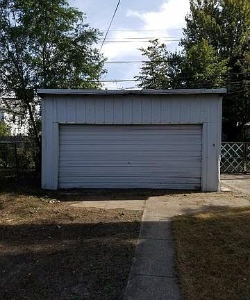 4th image of 4415 Hohman Ave