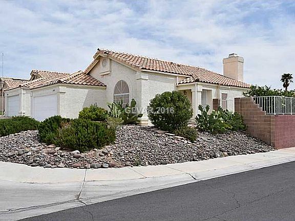 2nd image of 2720 Bianca Ct