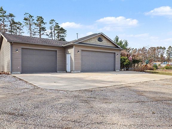 5th image of 18785 Eight Mile Rd