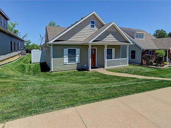 2nd image of 4909 N Creekwood Dr
