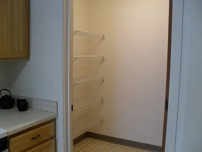 11225 Park Meadows Dr — Photo 13