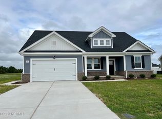 216 Pleasant Dr, Elizabeth City, NC 27909