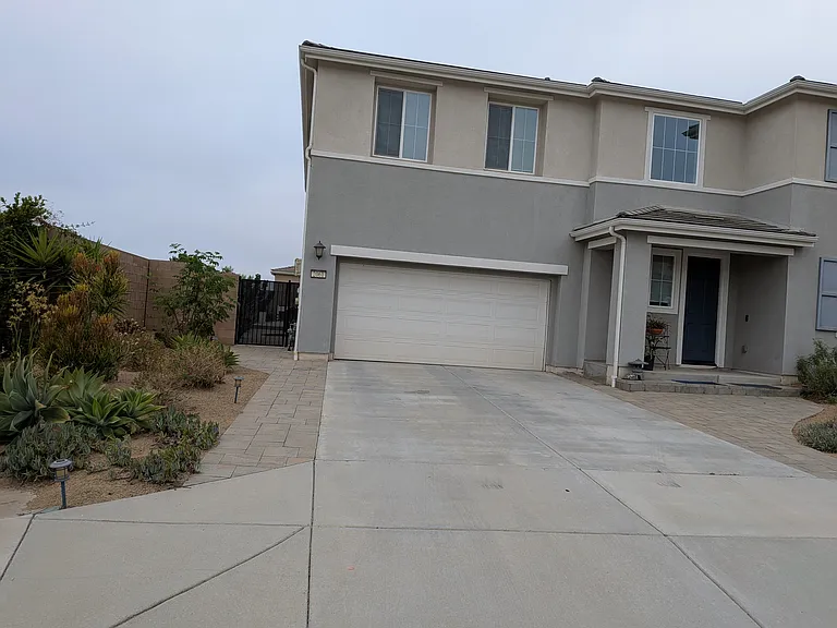2061 Wagon Wheel Ct — Photo 3