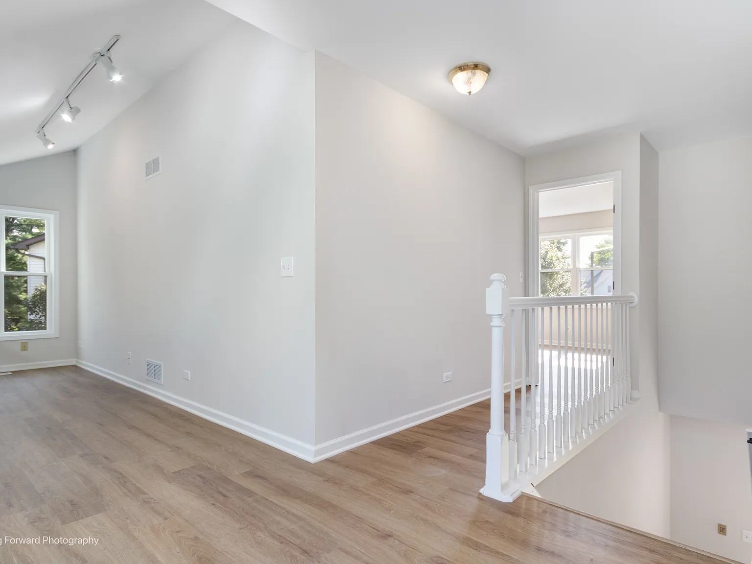 4 bed, 2634 sqft, $4,200 — Photo 4