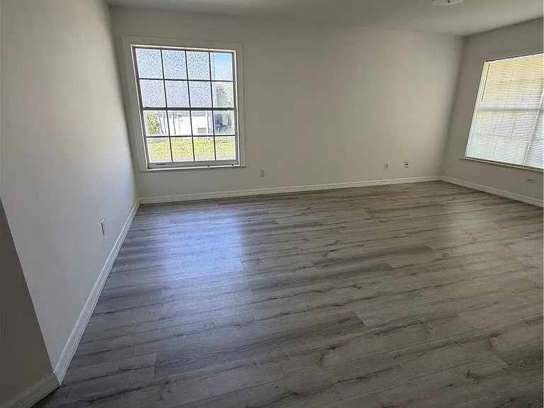 10625 Windsmont Ct — Photo 4