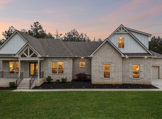 8708 Newtown Rd, Rockvale, TN 37153