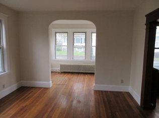 204 Cliff Ave #1, Winthrop, MA 02152