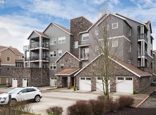 11519 SE Bateleur Way #C-3, Happy Valley, OR 97086