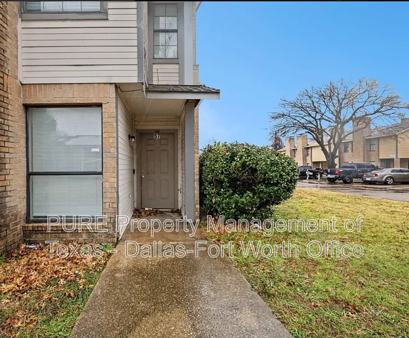 2 bed, 2.0 bath, 1021 sqft, $1,250 — Photo 2