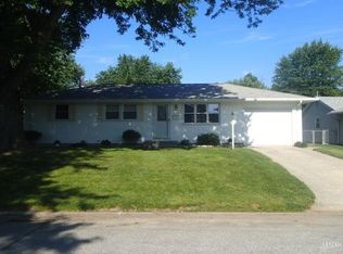 236 Tanglewood Dr, New Haven, IN 46774