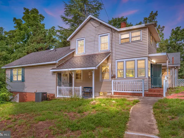 109 Gordon St, Fredericksburg, VA 22405