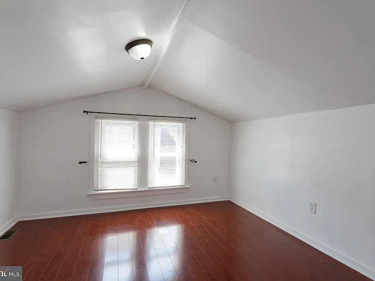 1213 Friendship St — Photo 20