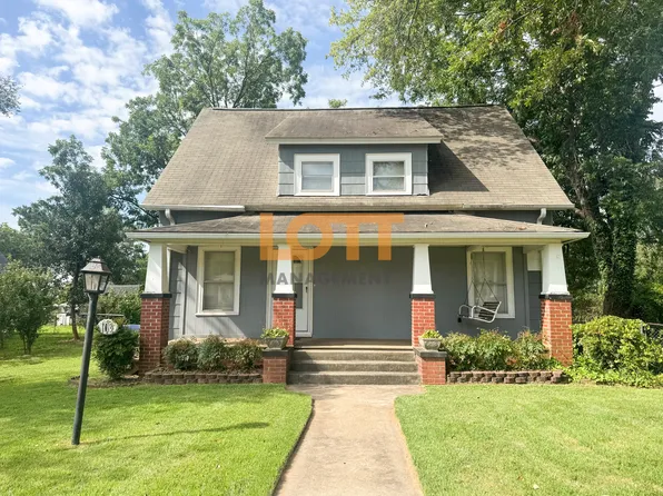 105 Arrington Ave, Greenville, SC 29617