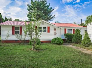 142 Big Rivers Rd, Hawesville, KY 42348