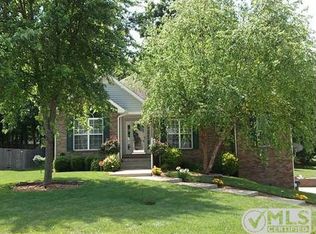 1627 Barrywood Cir E, Clarksville, TN 37042